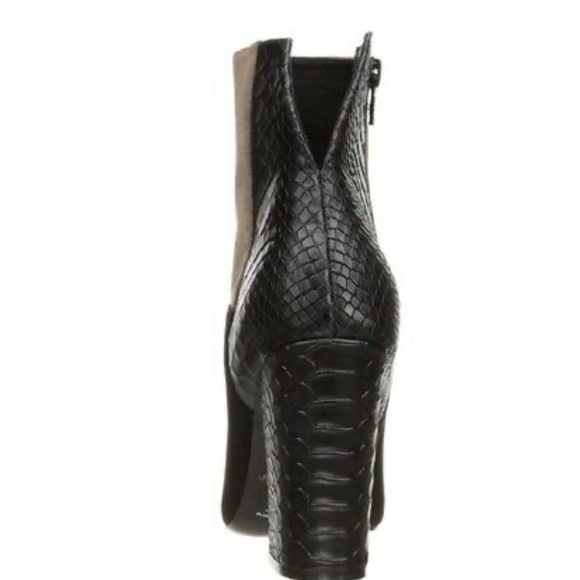 CHINESE LAUNDRY KRISTIN CAVALLARI Santorini Black Multi Color-block Booties sz.8 - Picture 4 of 13